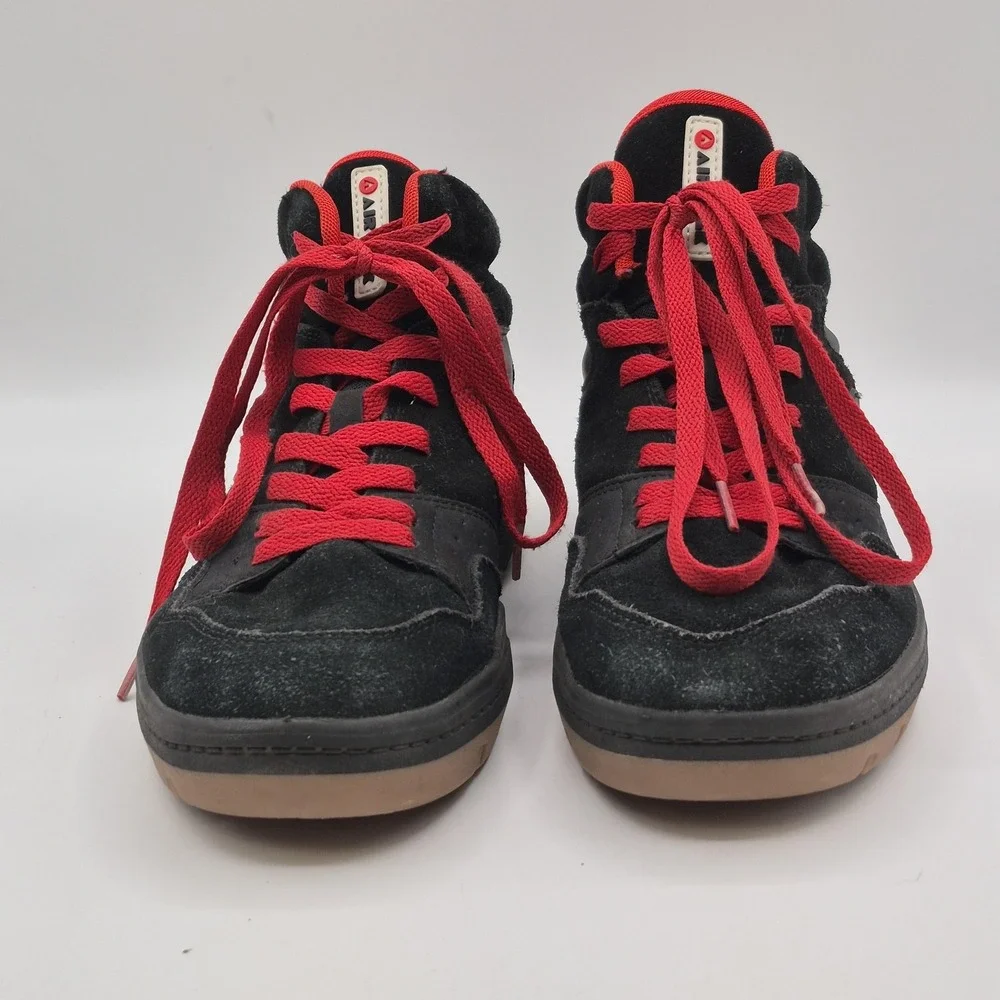 Airwalk Shoes Youth Boys Size 5 Black‎ Red Skate High Top Sneakers BBAK43GX002
